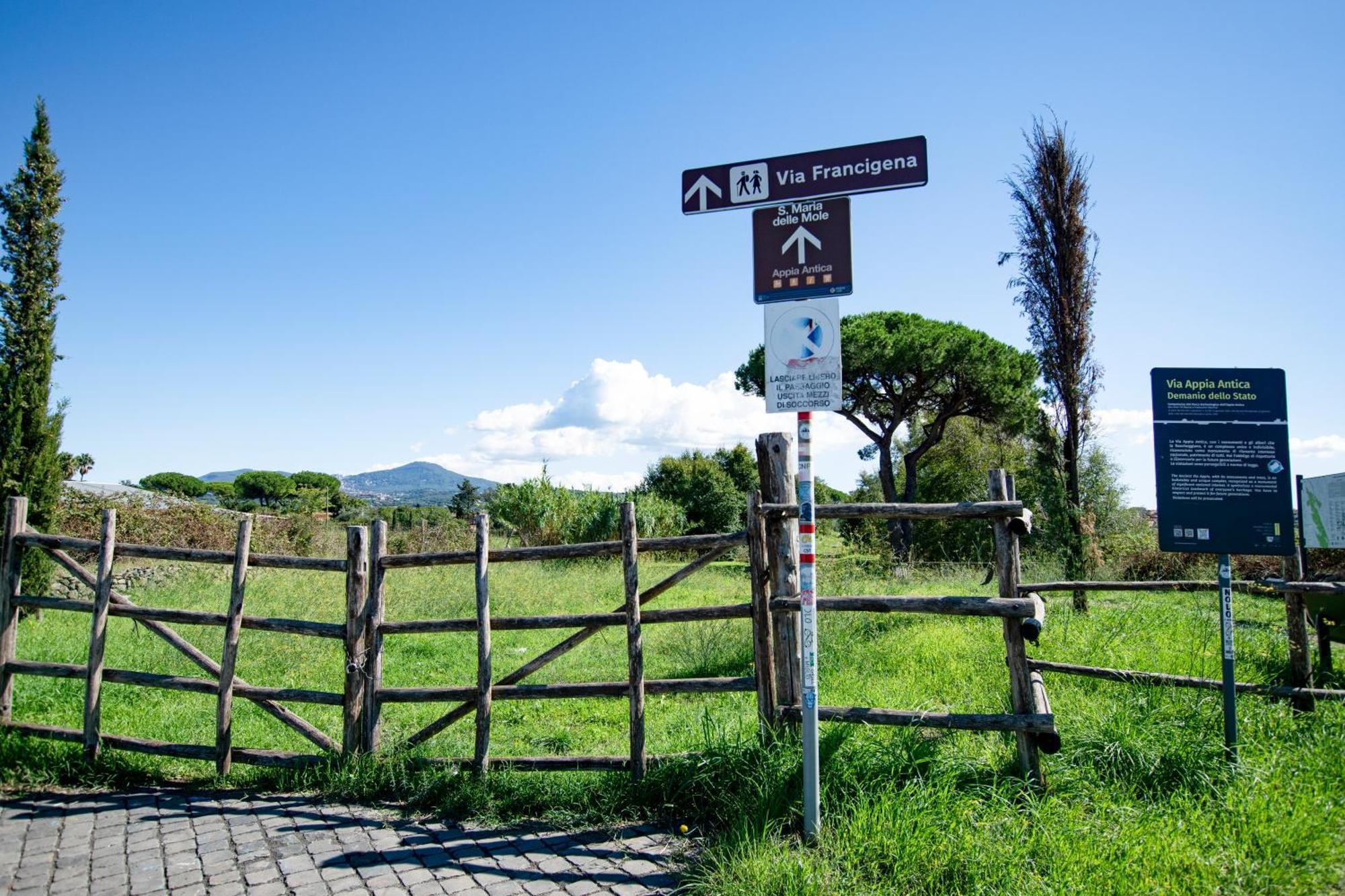 Santa Maria delle Mole Attico Appia Antica Ciampino Aeroporto 아파트 외부 사진